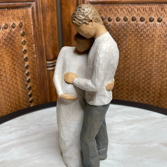 Willow Tree “Home” Figurine - Picture 4 of 5